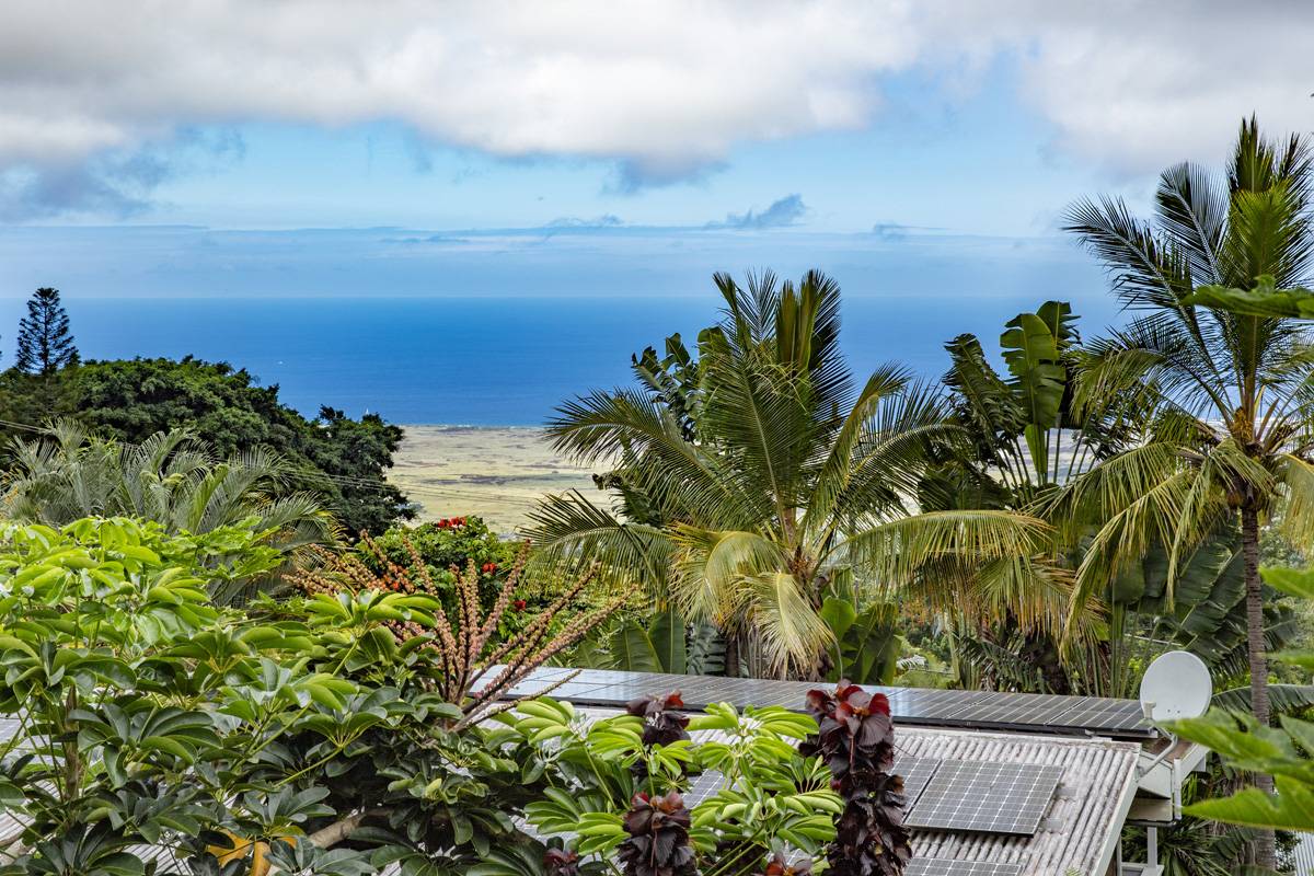 Kailua-kona, HI 96740,73-4216 KIEKIE ST