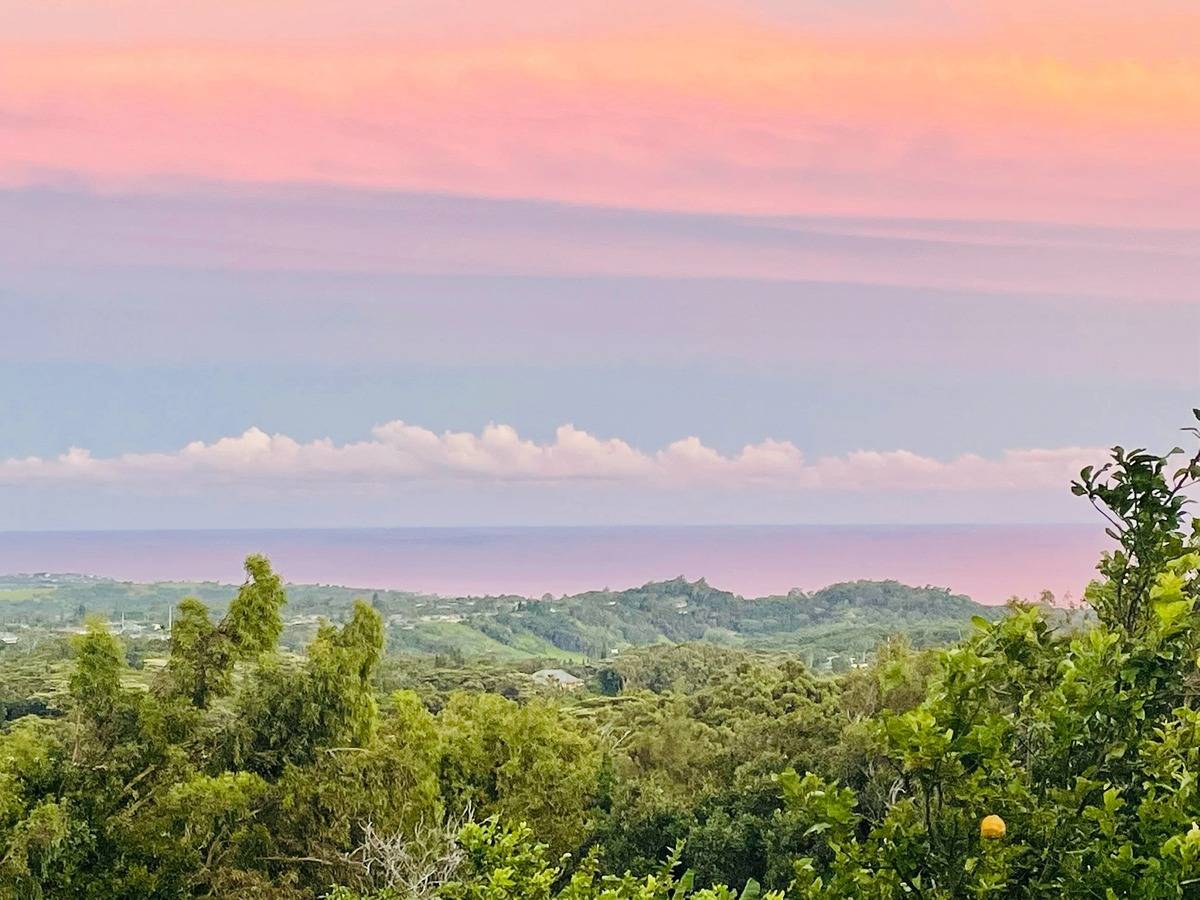 Kalaheo, HI 96741,4278 KAI IKENA DR