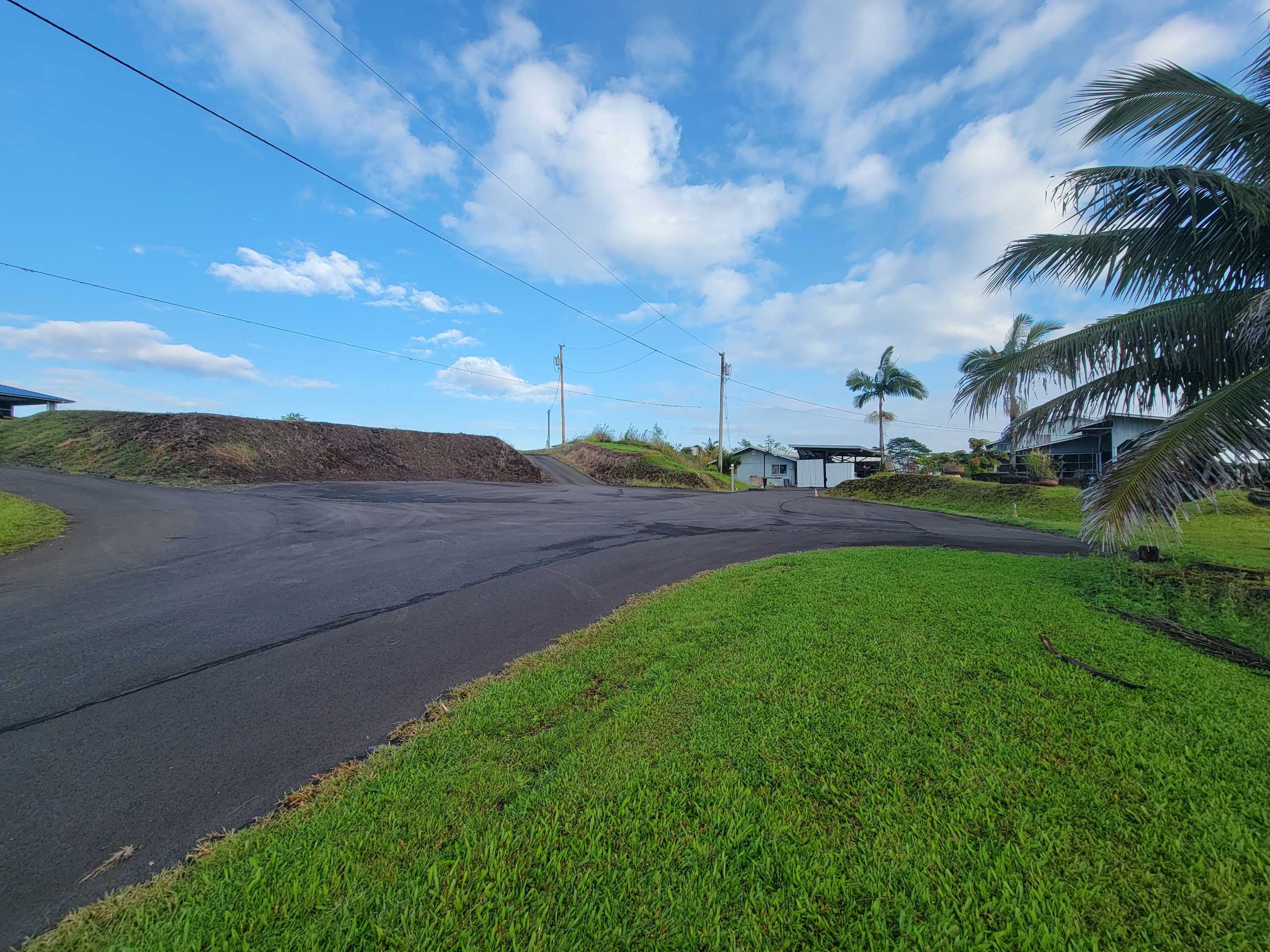 Hilo, HI 96720,4051 AHUANANI PL