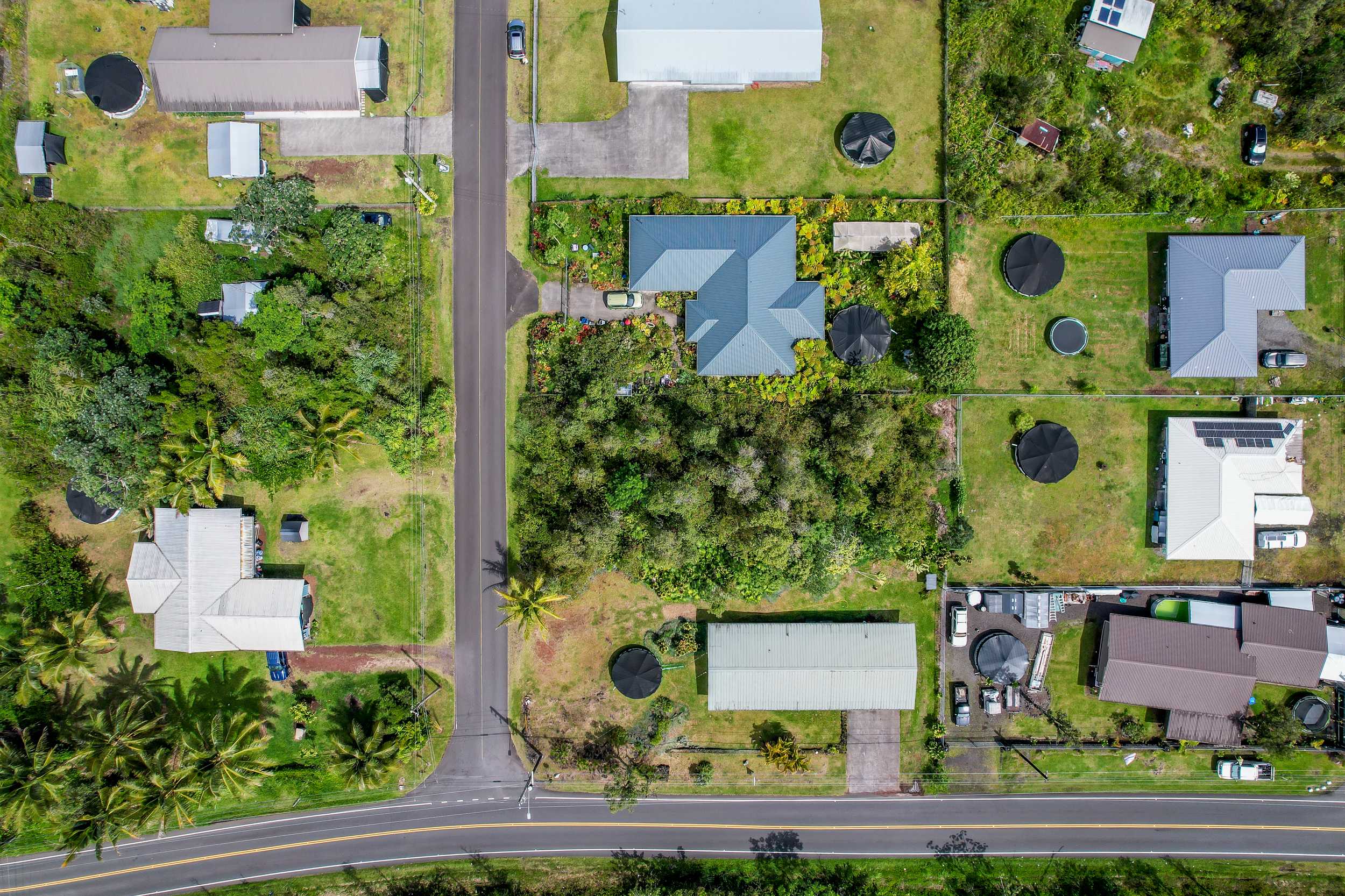 Pahoa, HI 96778,16-2036 SANDALWOOD DR