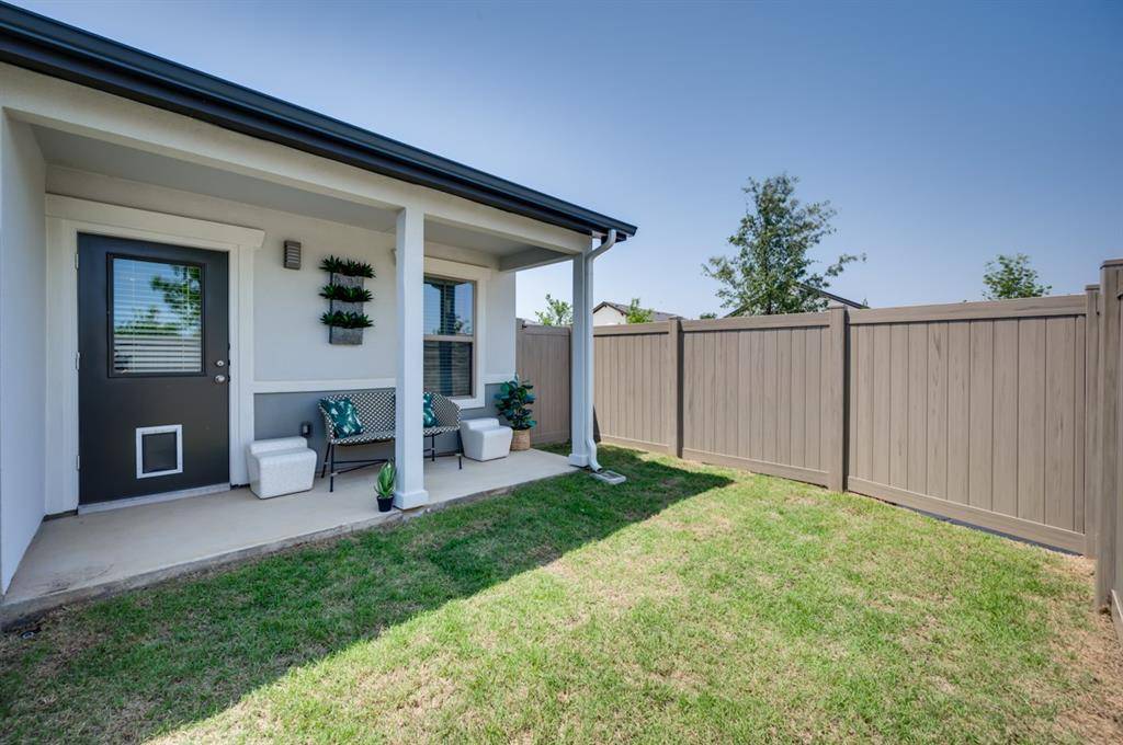Little Elm, TX 75068,571 LLOYDS ROAD #611A