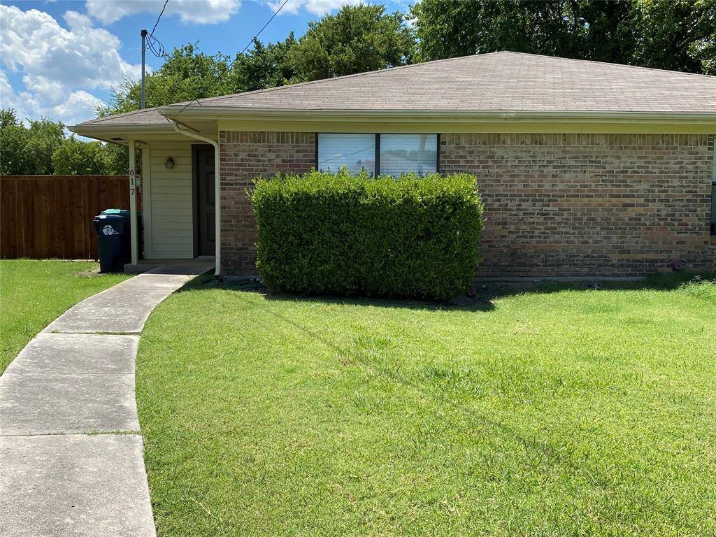 Denton, TX 76207,617 Gardenview Circle