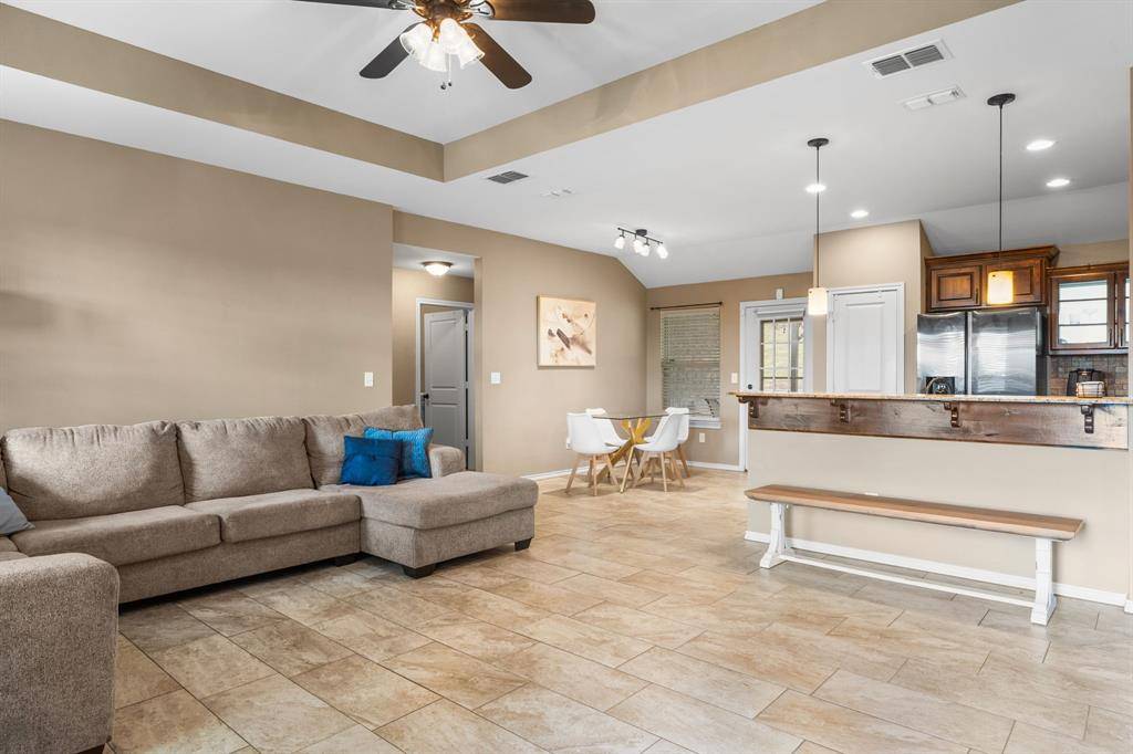 Lindale, TX 75771,409 Mission Crest Circle