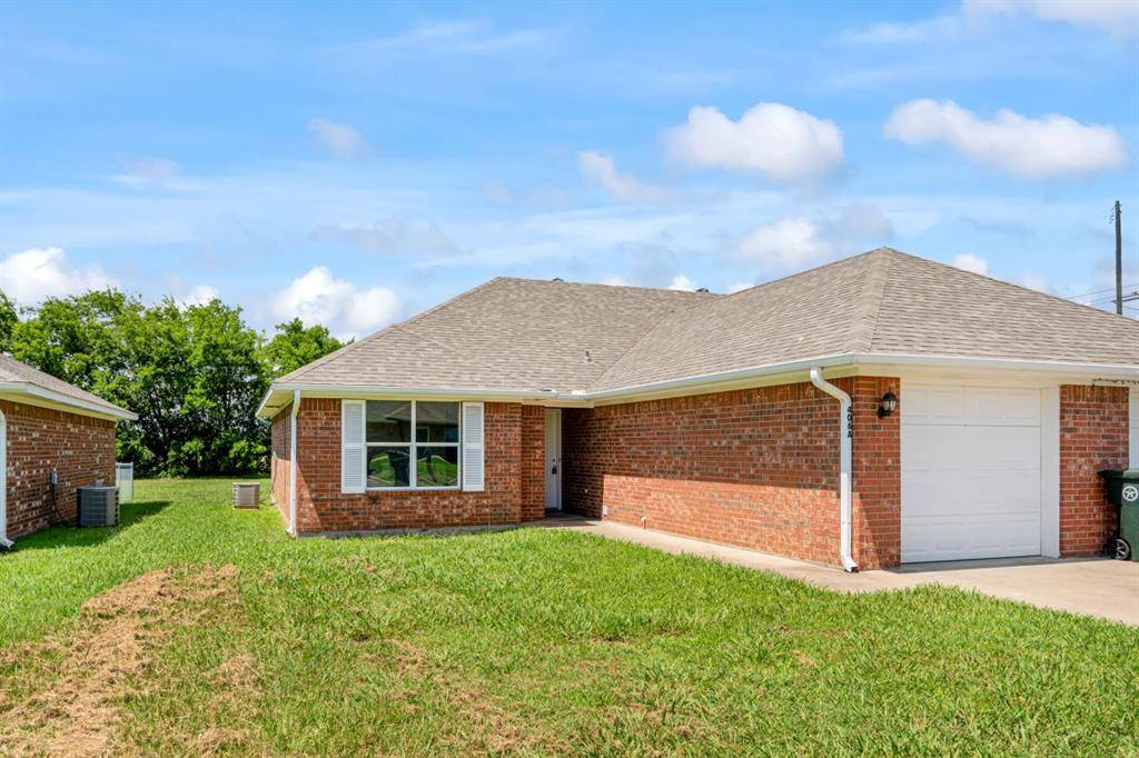 Mabank, TX 75147,406 A W Andrew Drive