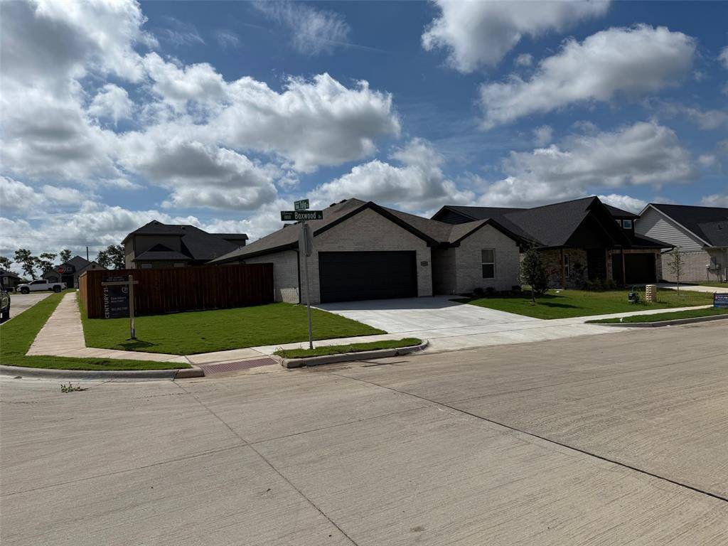 Sherman, TX 75092,1803 Boxwood Drive