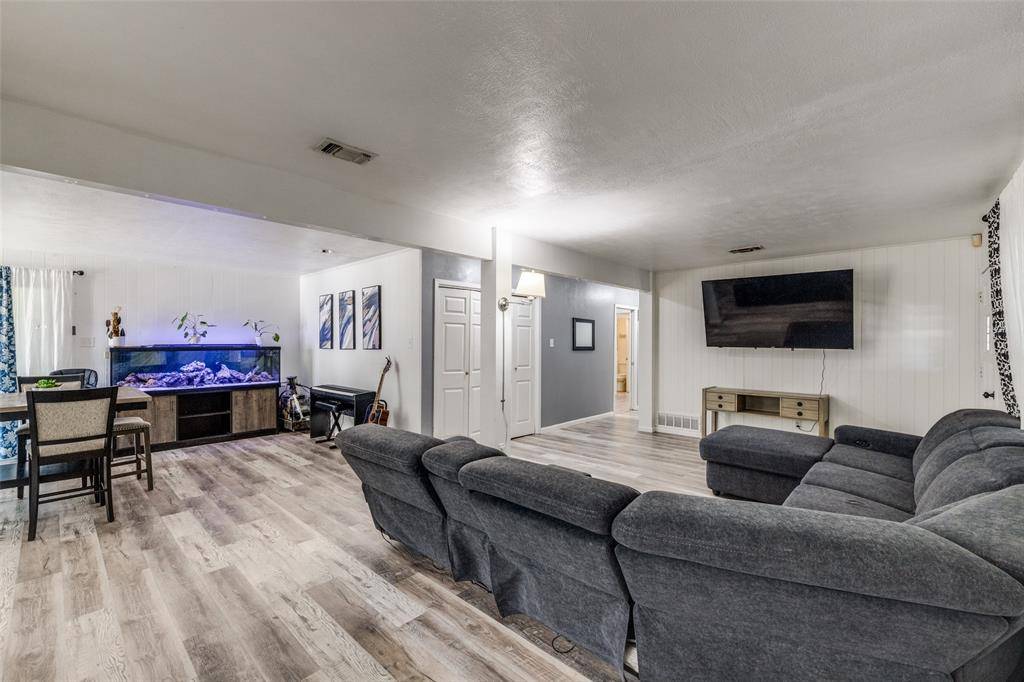 Fort Worth, TX 76133,6229 Wheaton Drive