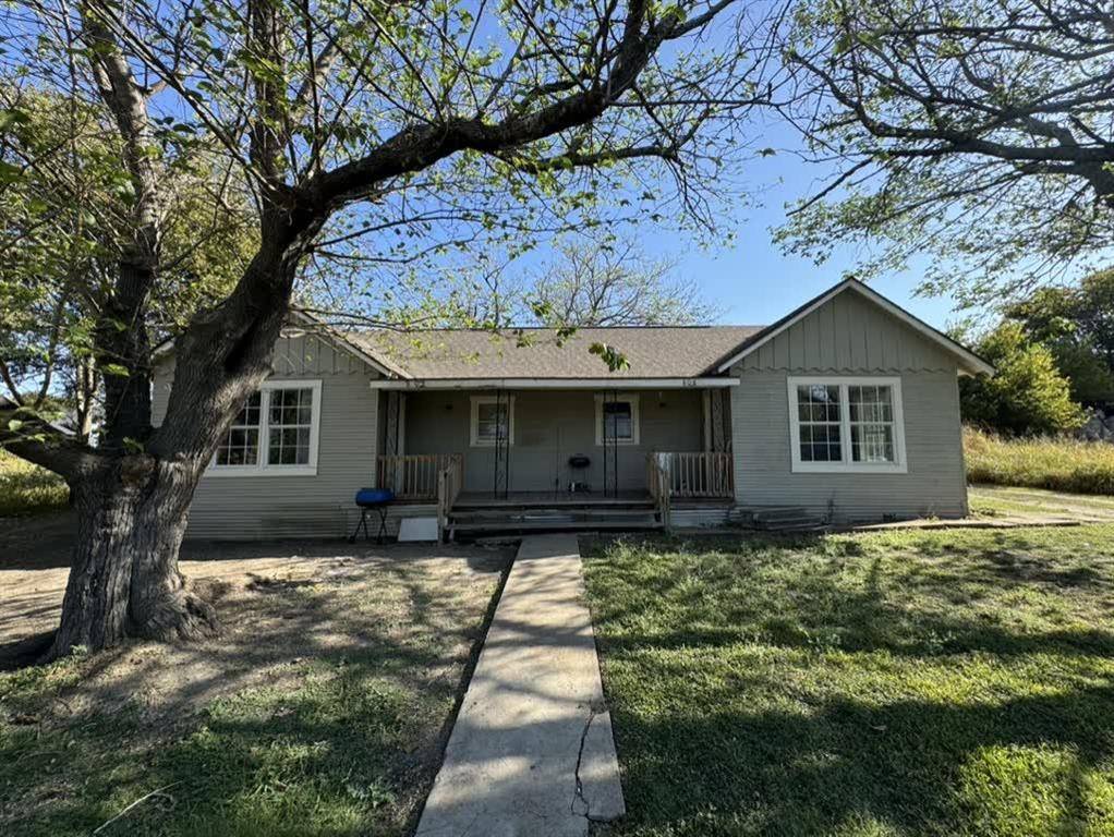 Itasca, TX 76055,808 Mill Street