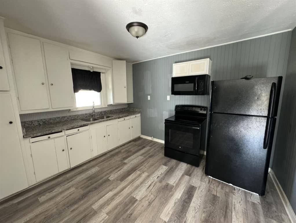Itasca, TX 76055,808 Mill Street