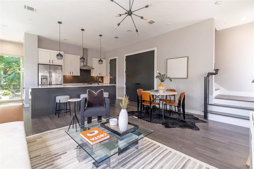 Dallas, TX 75204,4620 Munger Avenue #107