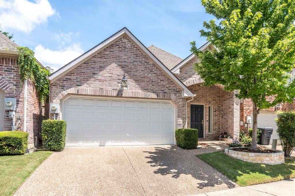 Dallas, TX 75243,8719 Coppertowne Lane