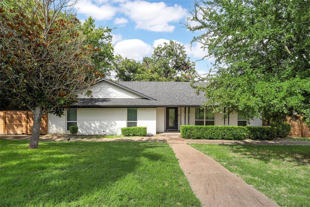 Woodway, TX 76712,1132 Western Oaks Drive