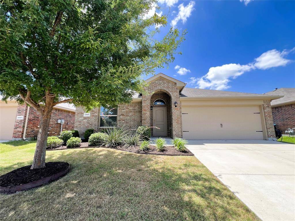 Fort Worth, TX 76179,6905 Helm Lane