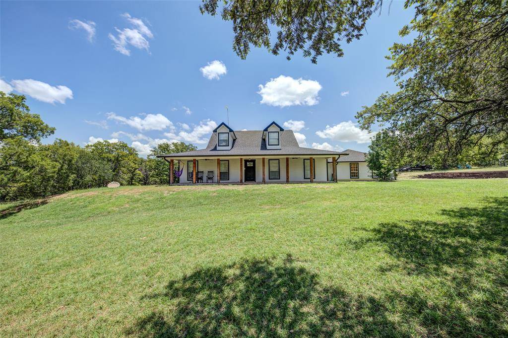 Bridgeport, TX 76426,725 Hunter Trail