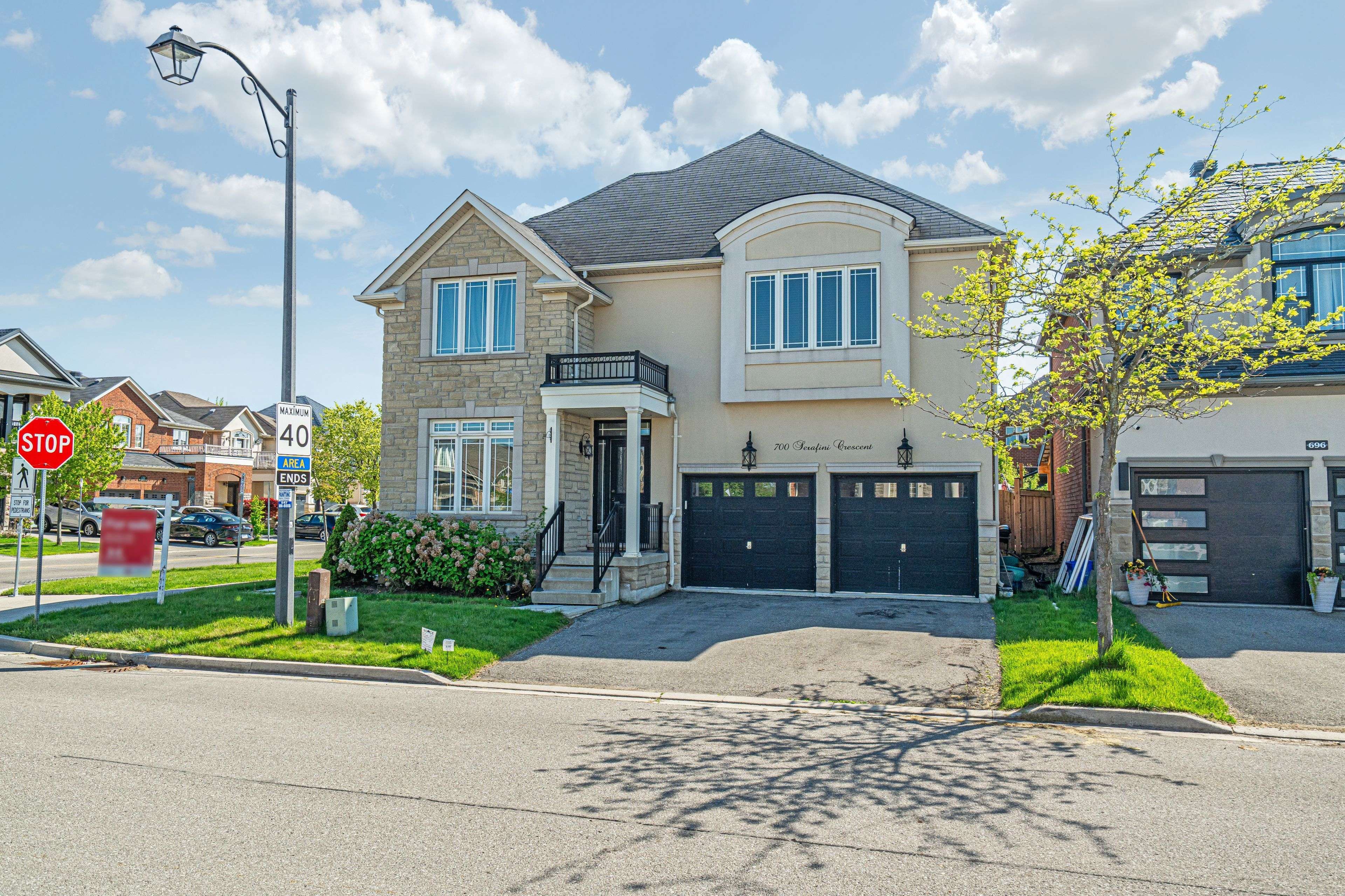 Milton, ON L9T 7P4,700 Serafini CRES