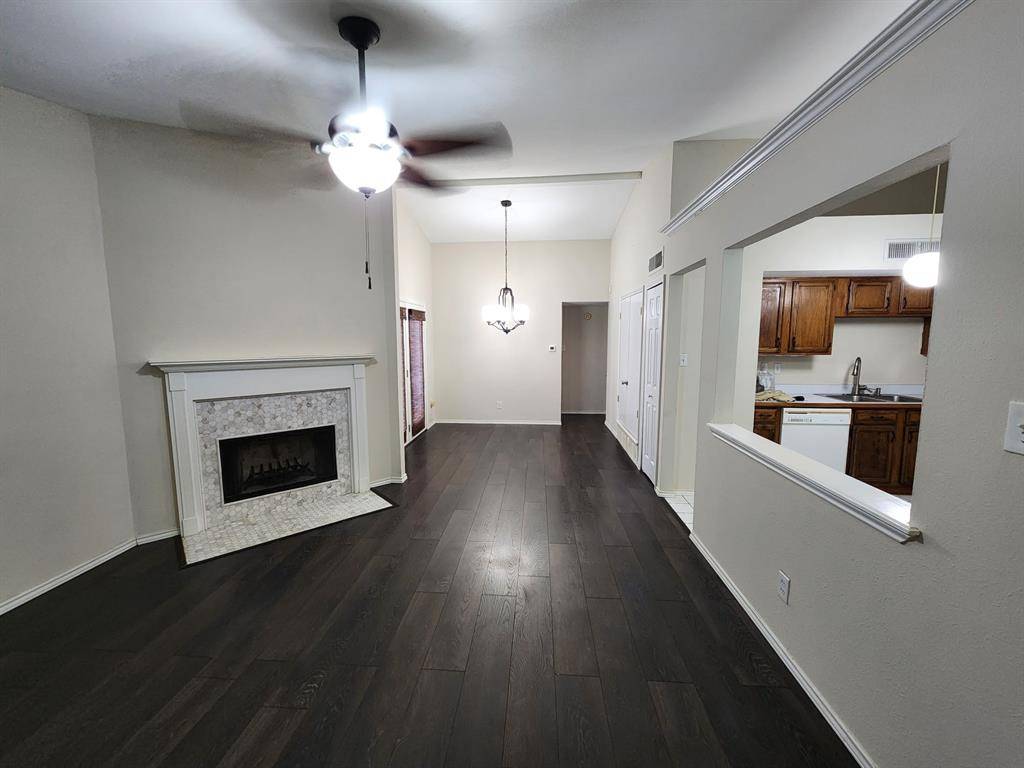 The Colony, TX 75056,6704 Elliot Court