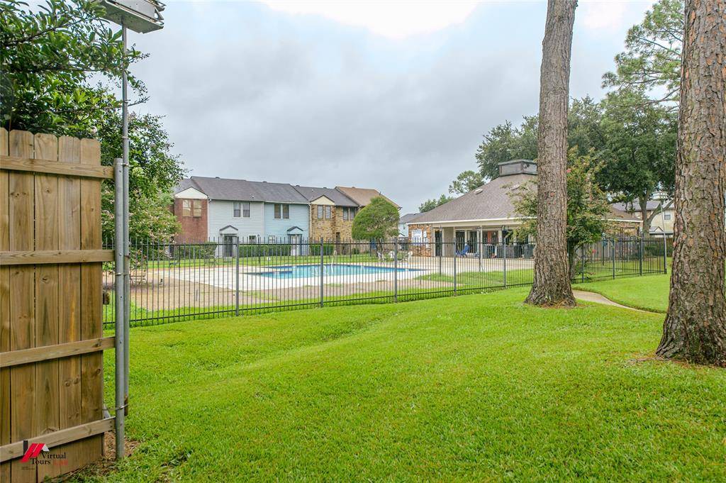 Shreveport, LA 71115,9983 Smugglers Cove Lane