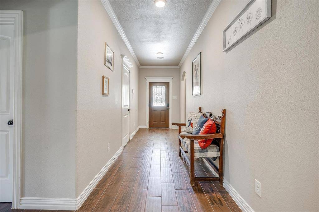 Azle, TX 76020,160 Mountain View Drive