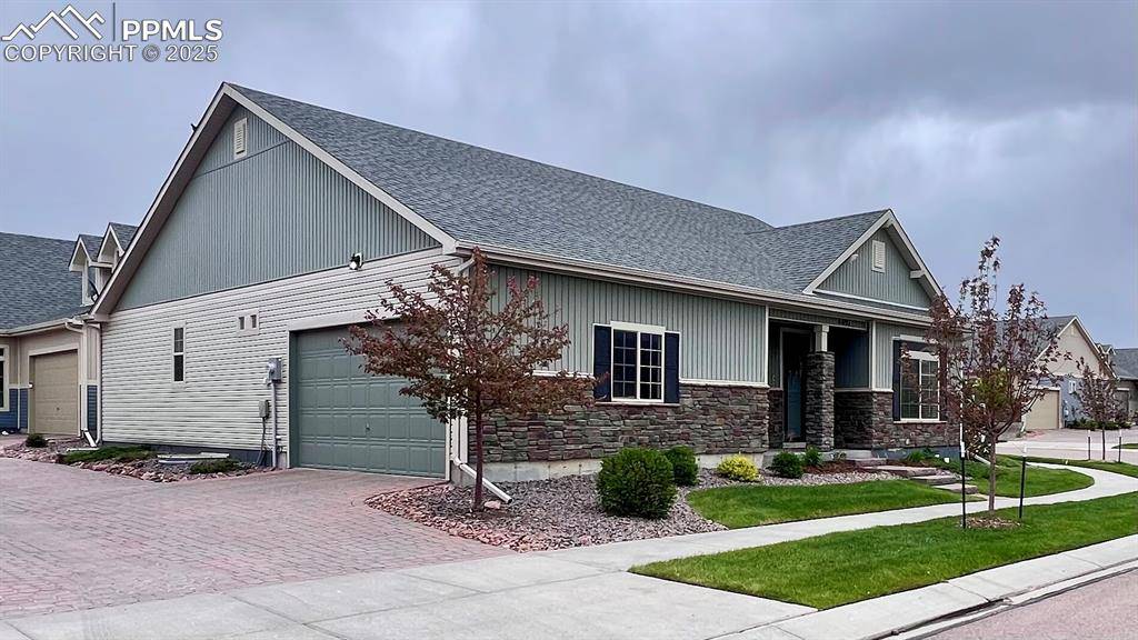 Colorado Springs, CO 80927,6693 Golden Briar LN