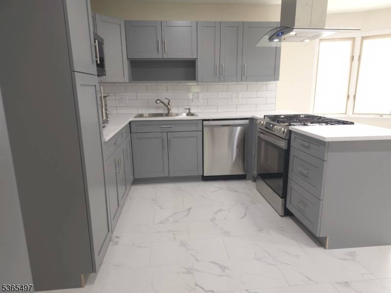 Union Twp., NJ 07083,934 Lowden Ave