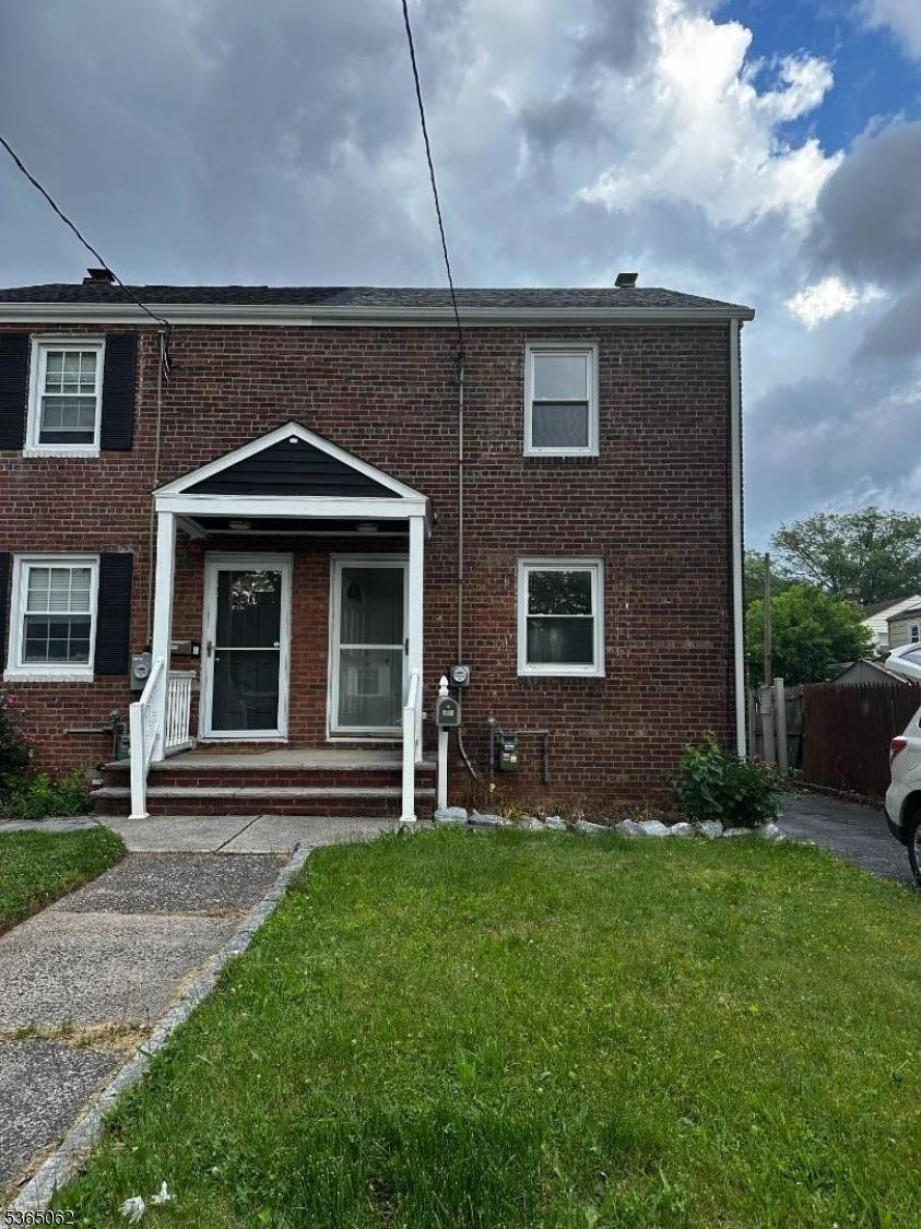 Rahway City, NJ 07065,345 Raleigh Rd