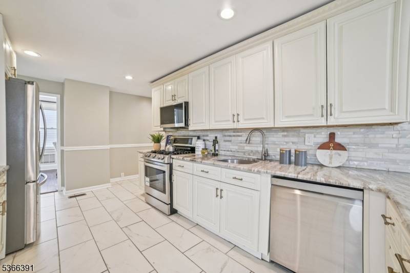 Union Twp., NJ 07083,980 Moessner Ave