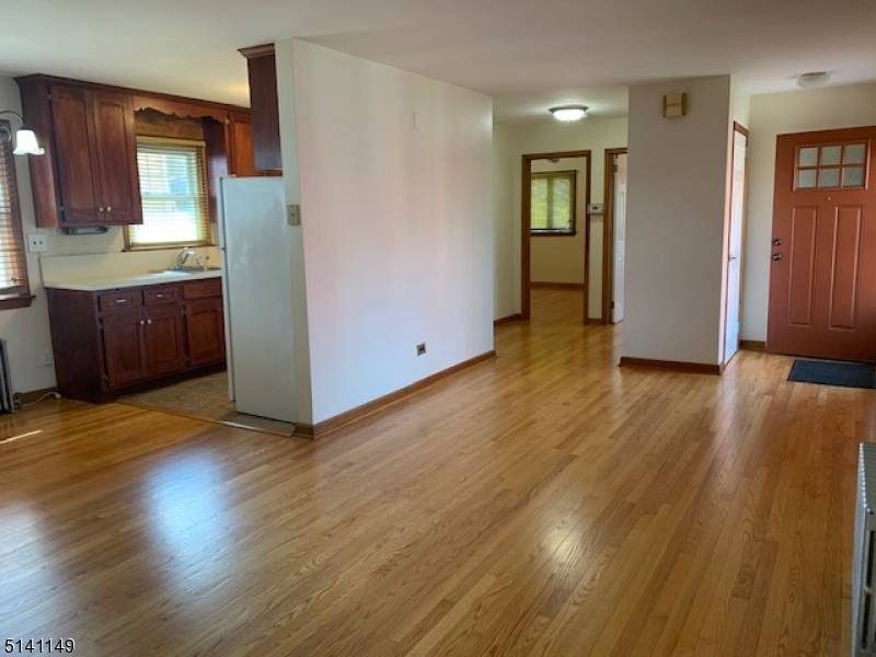 Boonton Town, NJ 07005,132 Lincoln St #2