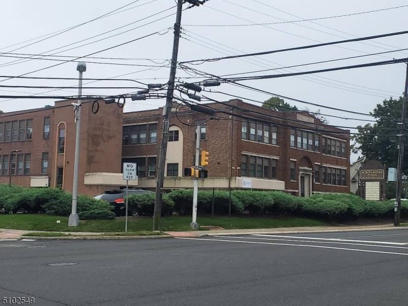 Denville Twp., NJ 07834,124 E Main St
