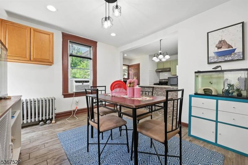 Irvington Twp., NJ 07111,885 Stuyvesant Ave
