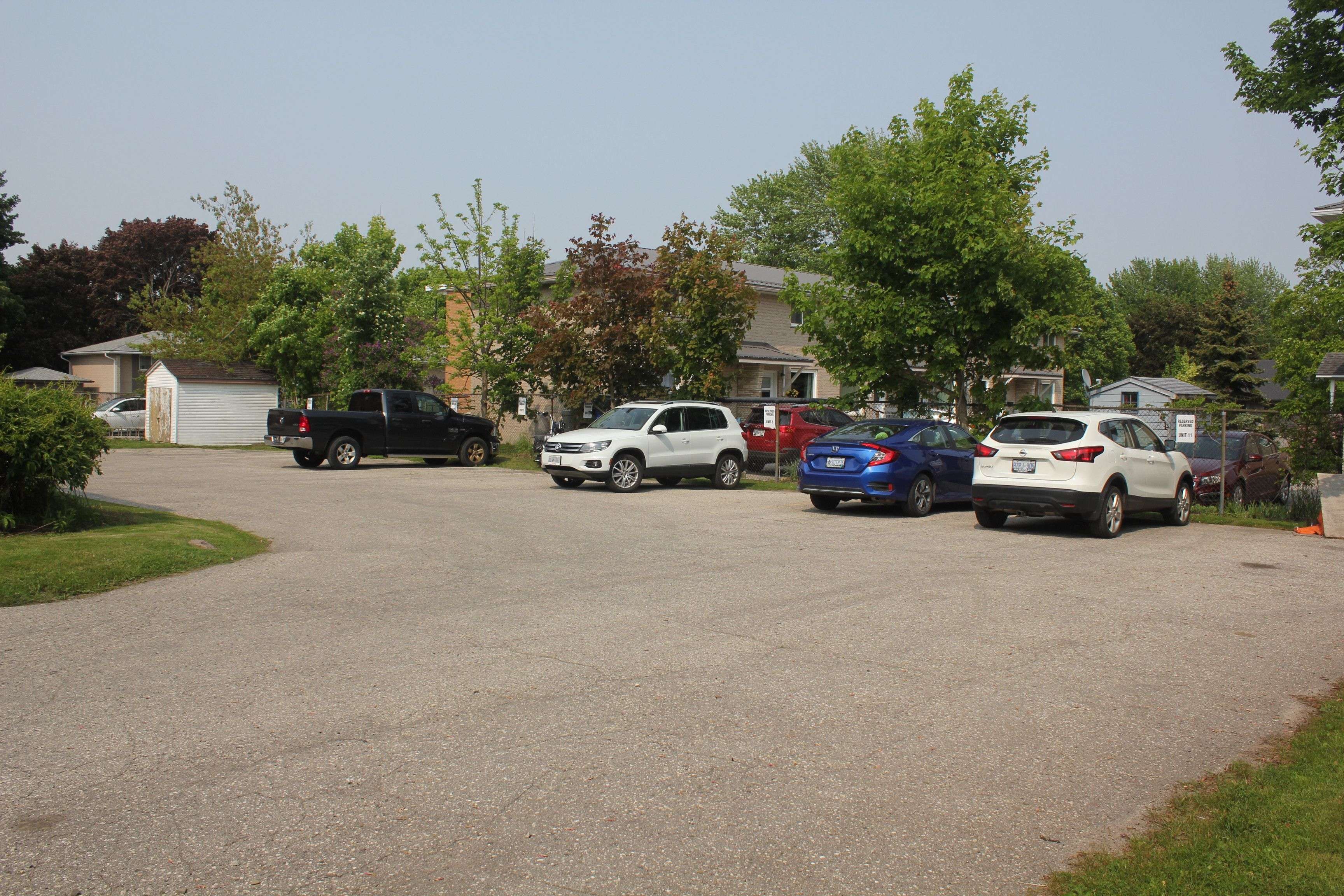 Woolwich, ON N3B 1X2,15 KILLDEER RD