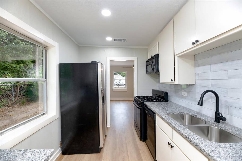 White Settlement, TX 76108,9229 S Dodson Drive