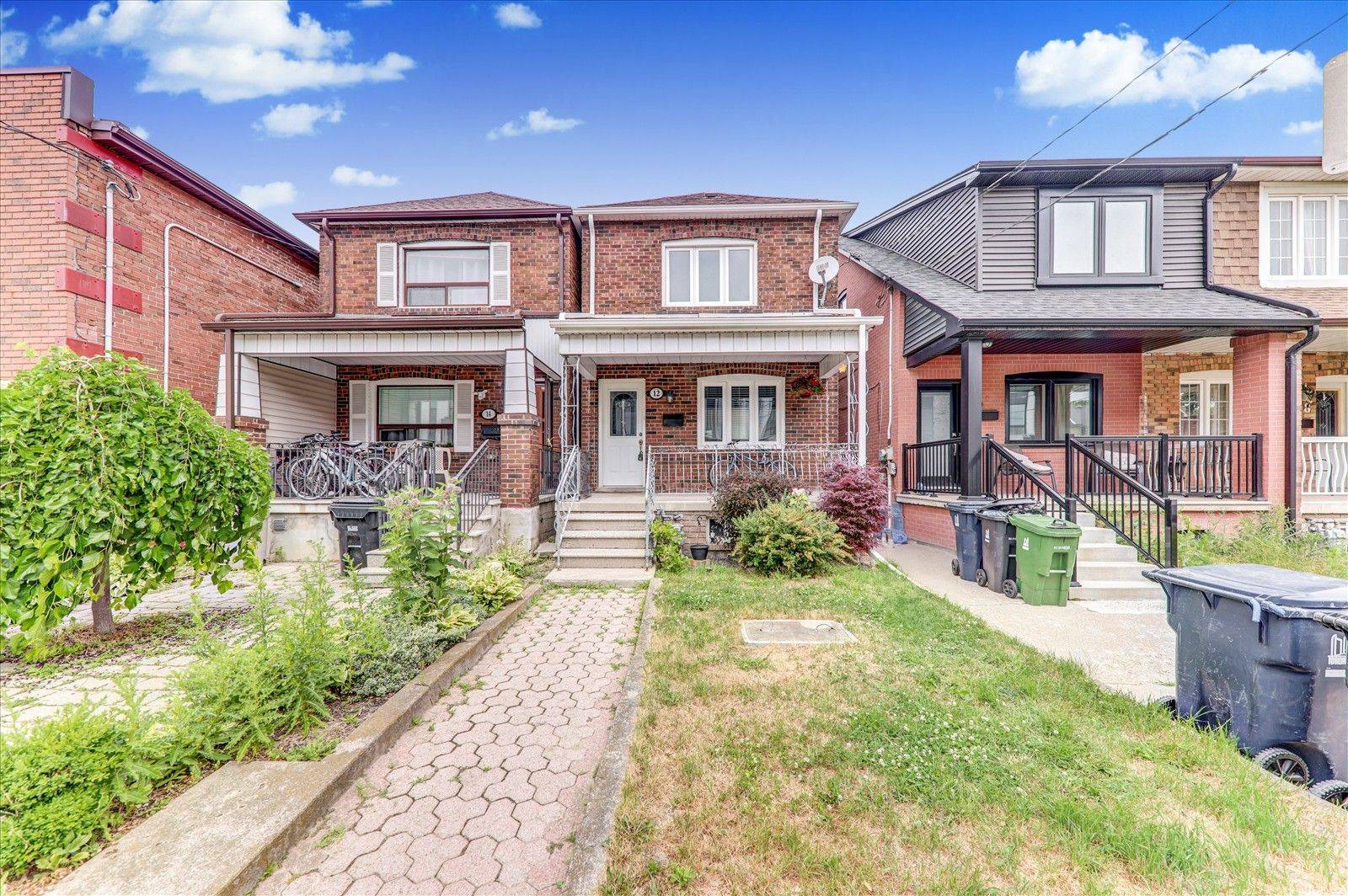 Toronto W03, ON M6E 1M8,12 Innes AVE