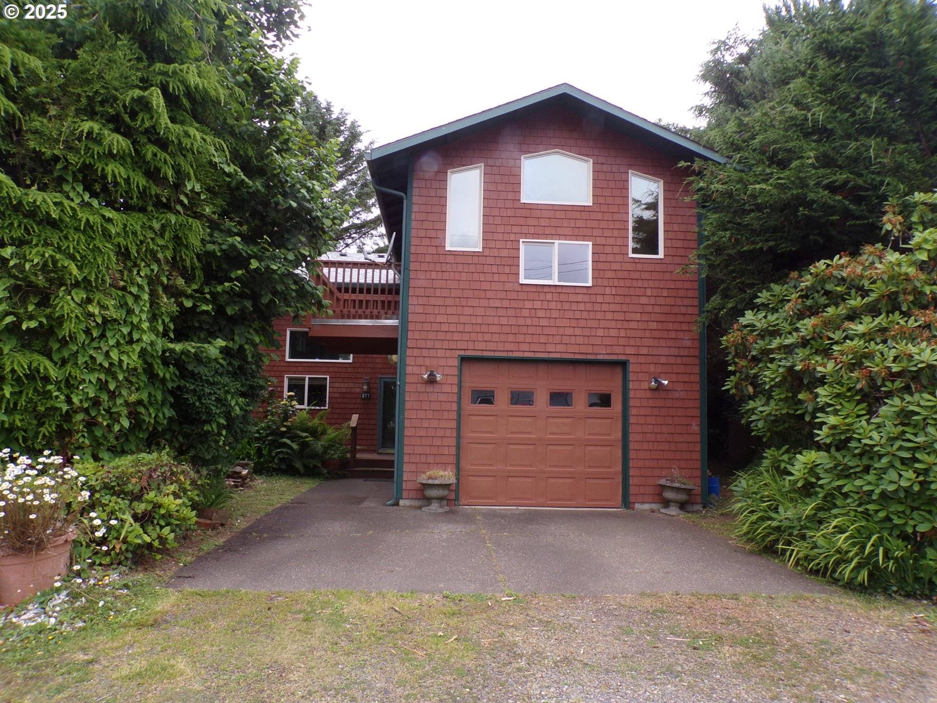 Rockaway Beach, OR 97136,277 N DOLPHIN ST