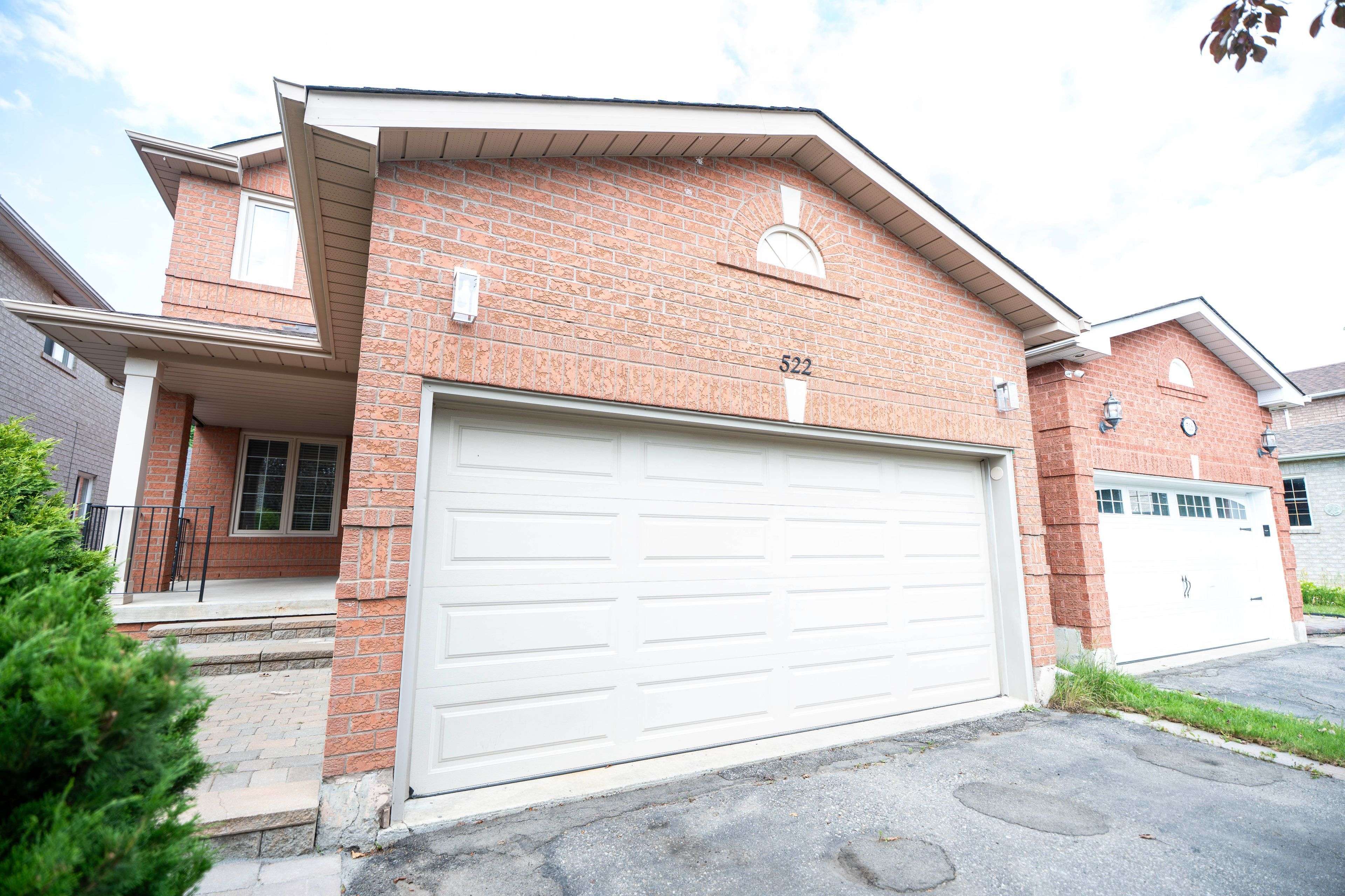 Newmarket, ON L3X 2L3,522 Doubletree LN