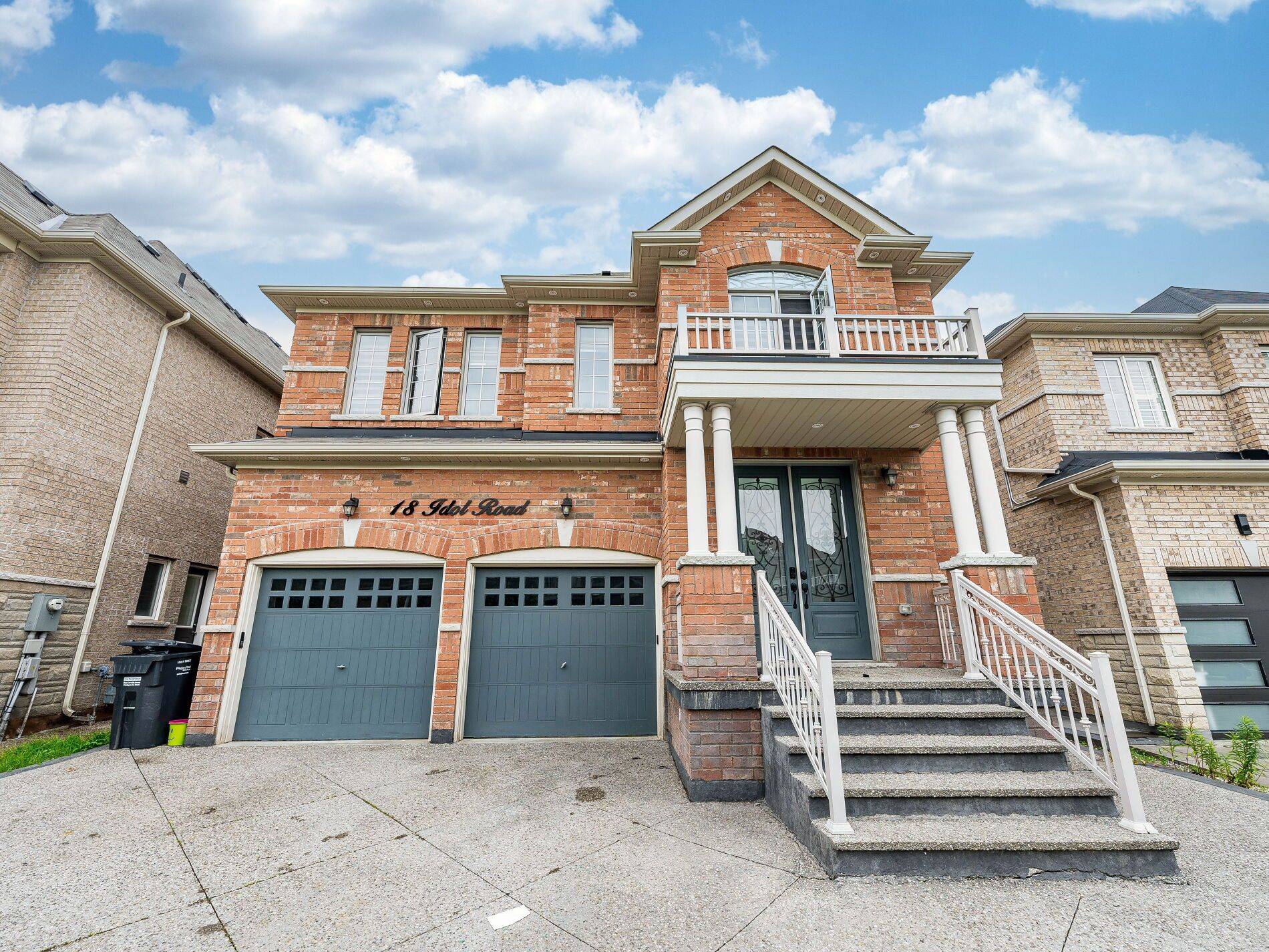 Brampton, ON L6X 5N6,18 Idol RD