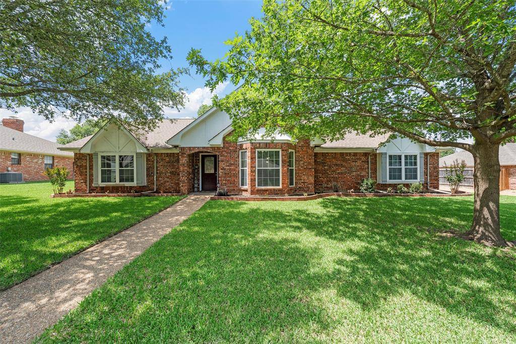 Hewitt, TX 76643,1221 Walden Street