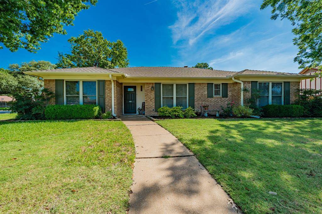 Euless, TX 76039,402 Cherry Ann Drive