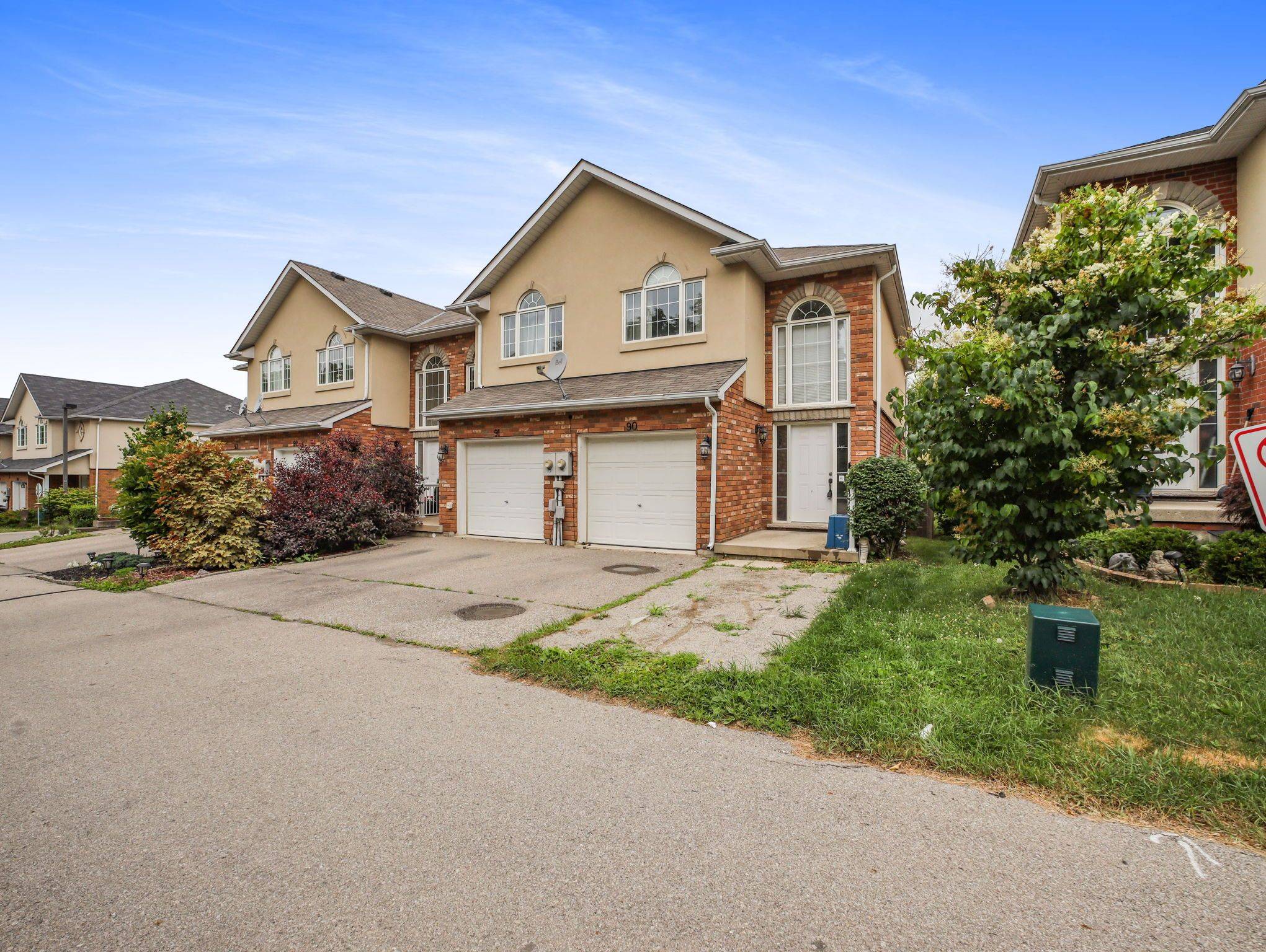Brantford, ON N3S 0C1,20 McConkey CRES #90