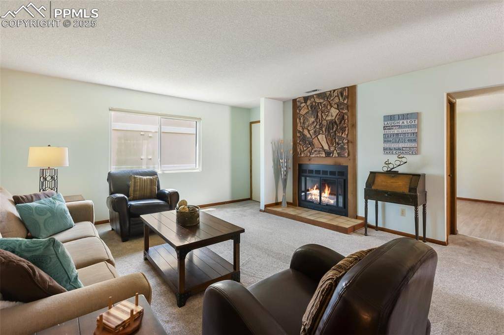Colorado Springs, CO 80919,6946 Gayle Lyn LN