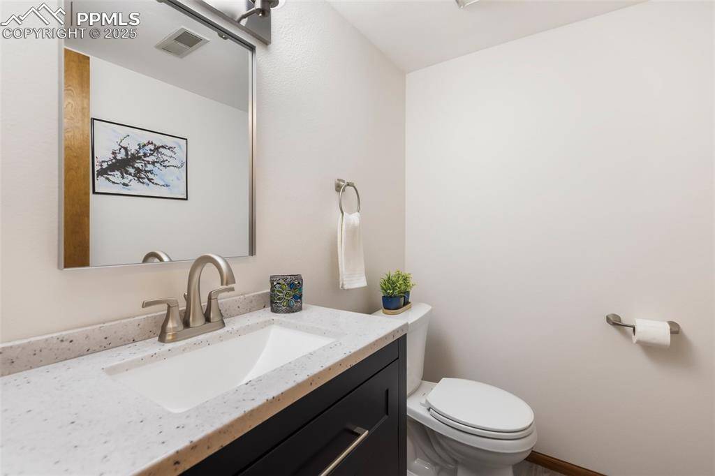 Colorado Springs, CO 80919,6946 Gayle Lyn LN