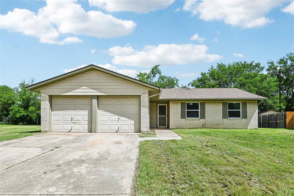 Denton, TX 76209,207 Bluebird Circle