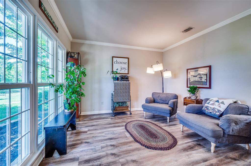 Celina, TX 75009,4015 County Road 1005