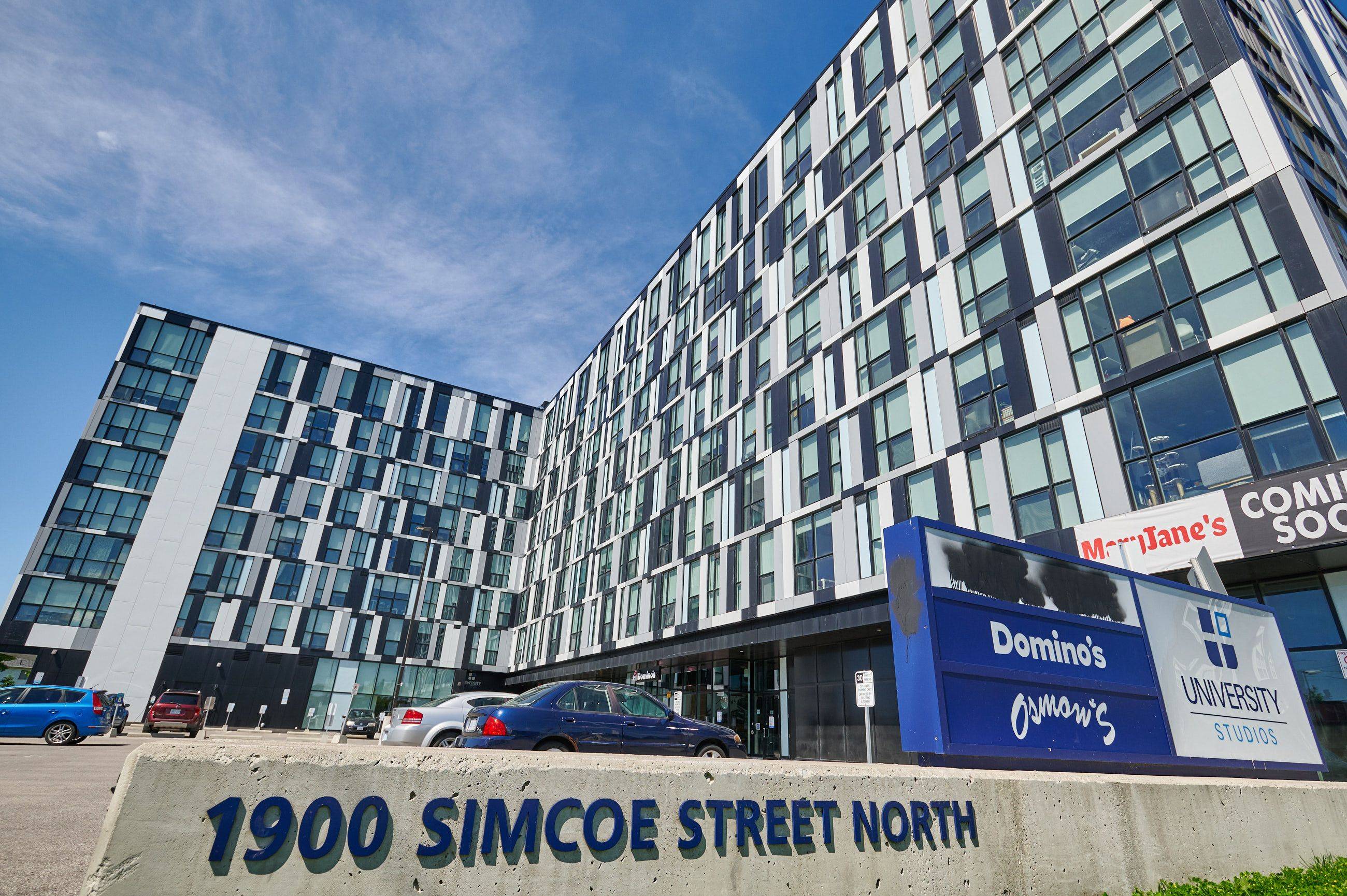 Oshawa, ON L1G 4Y3,1900 Simcoe ST