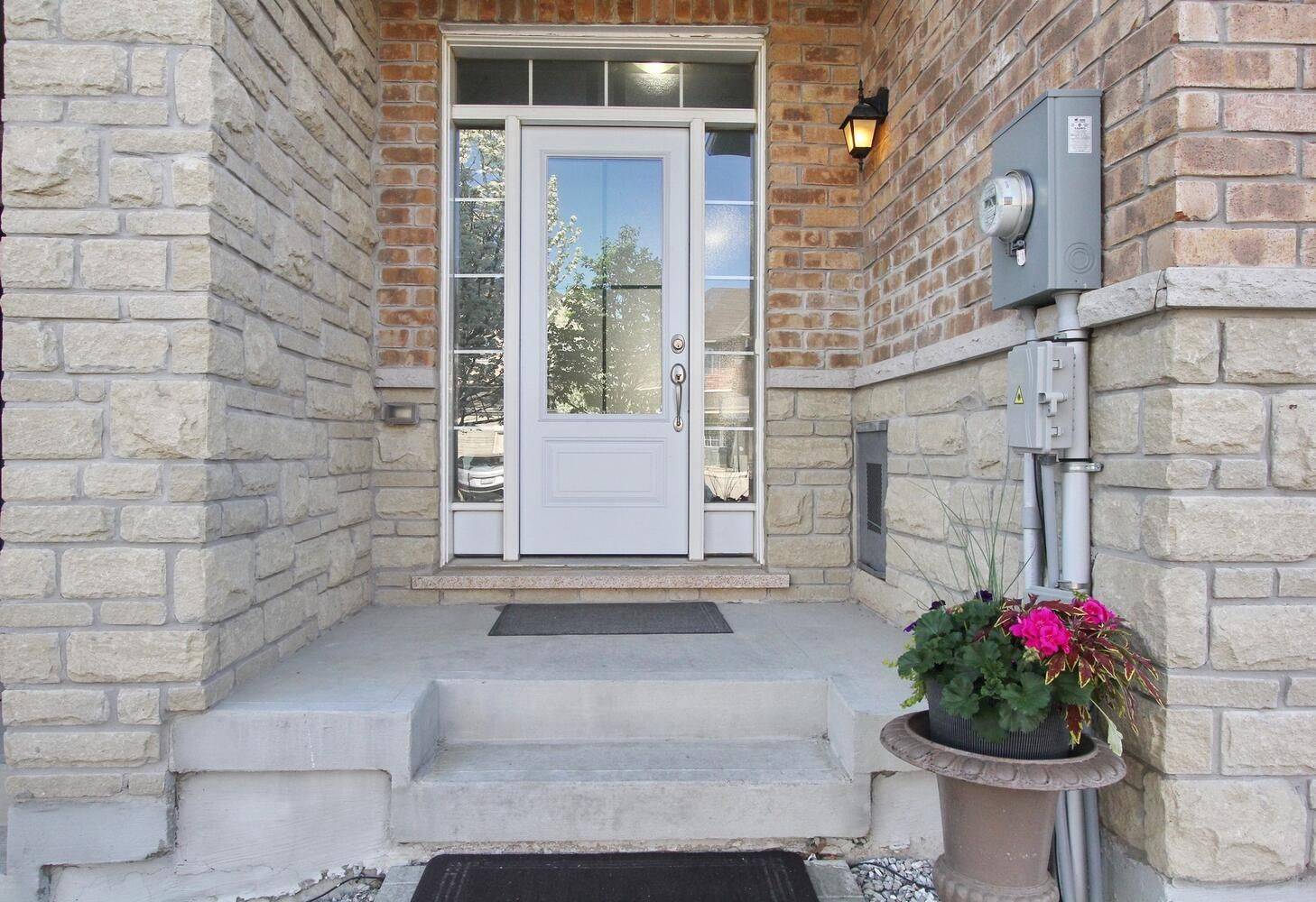 Caledon, ON L7C 4B8,69 Maple Cider ST