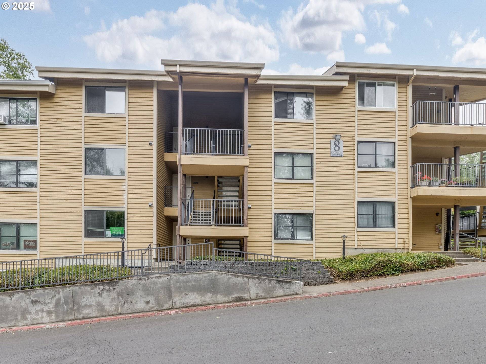 Clackamas, OR 97015,9900 SE TALBERT ST