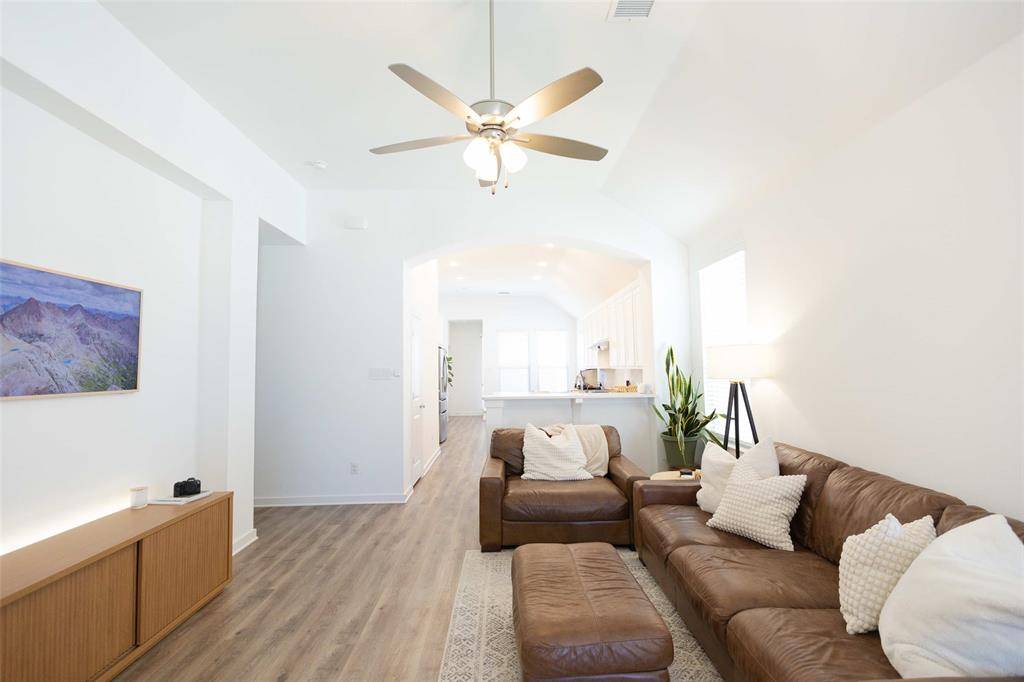 Denison, TX 75020,3918 Southbend Court