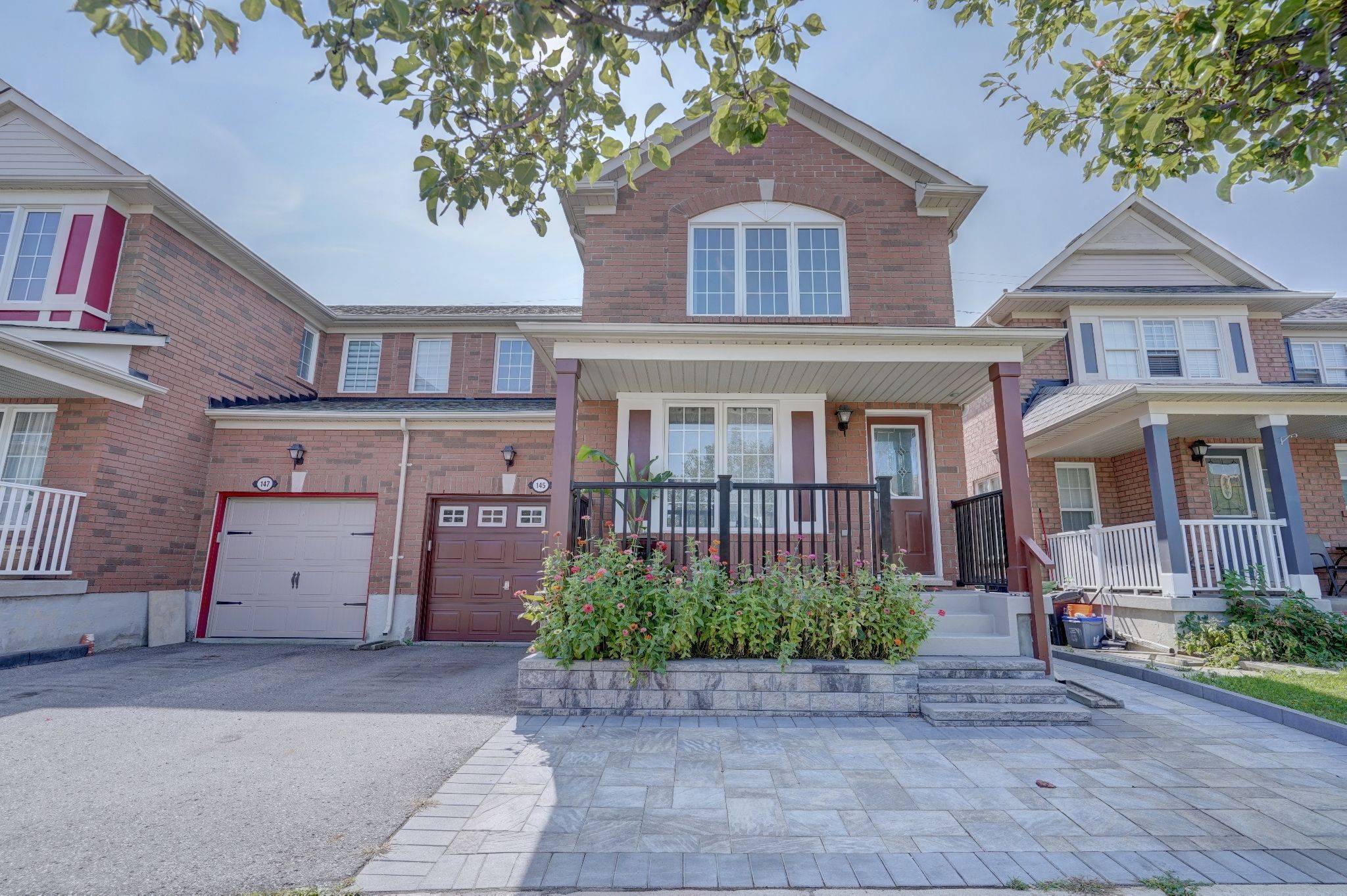 Toronto E11, ON M1X 2C6,145 Raponi CIR