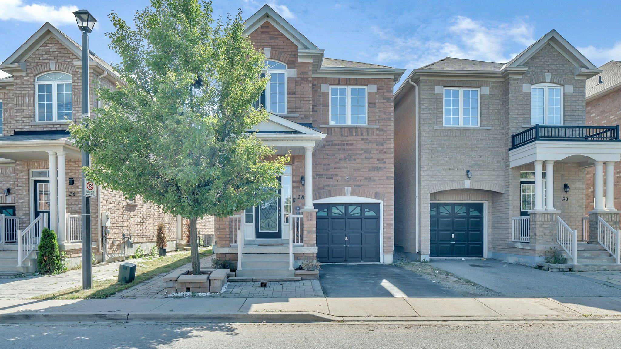 Markham, ON L3S 0B7,28 Coleluke LN