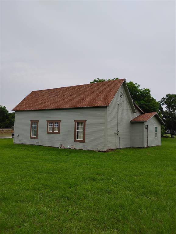 Edgewood, TX 75117,304 SE Front Street