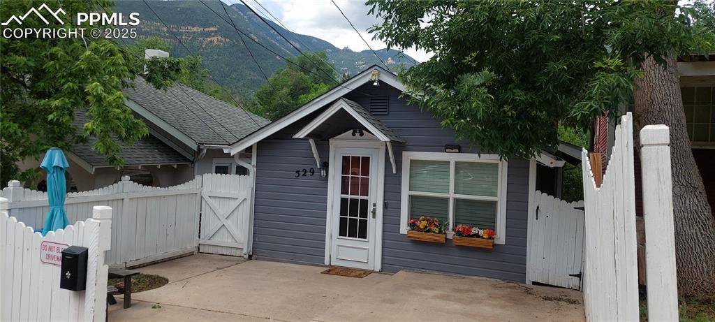 Manitou Springs, CO 80829,529 Canon AVE