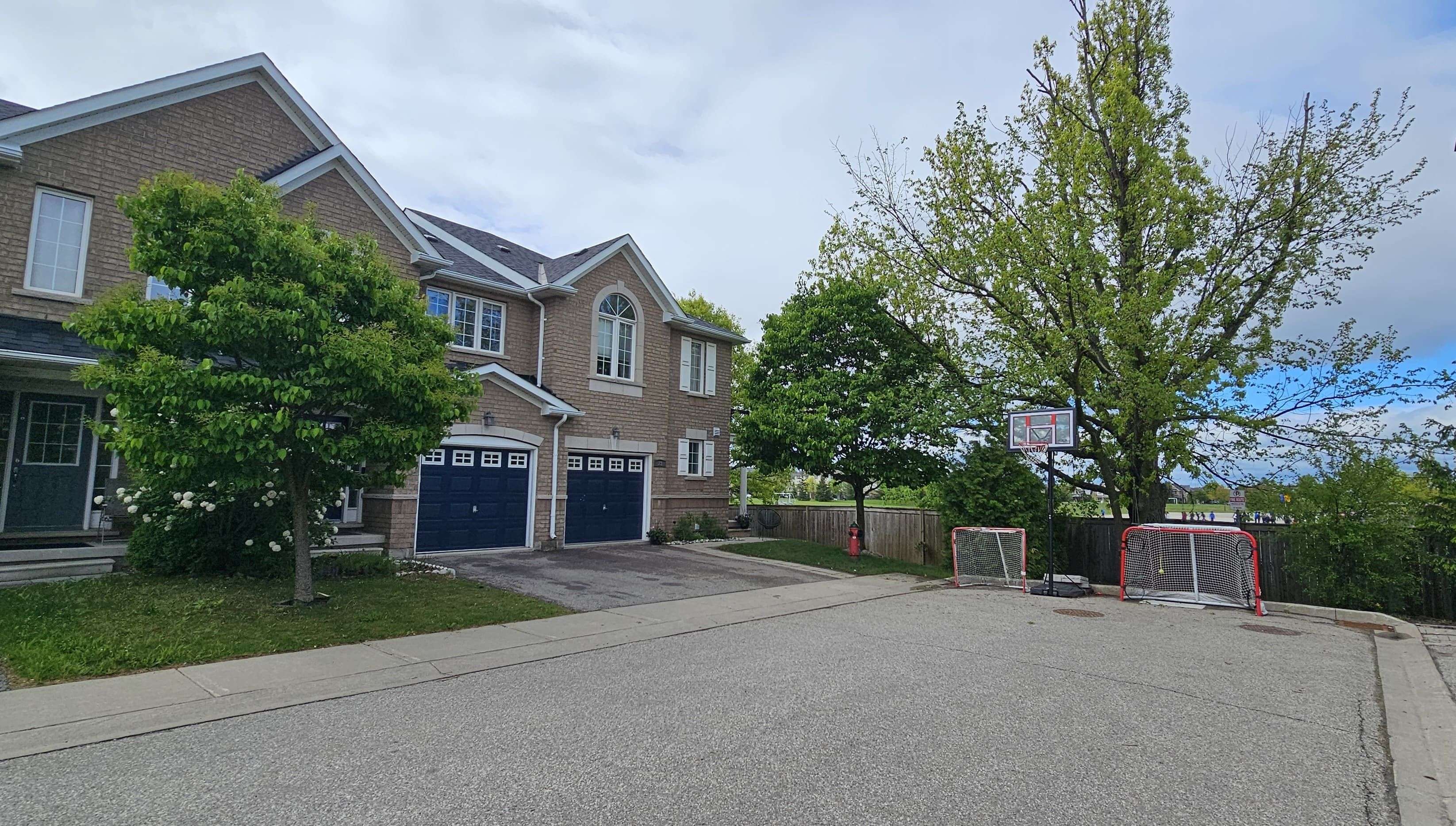 Milton, ON L9T 0M6,620 Ferguson DR E #24